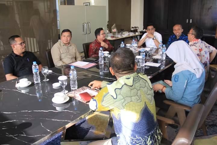 Parigi Moutong Masuk Enam Besar Proyek IPRO Nasional, Bupati Paparkan Peluang Investasi Sapi Perah