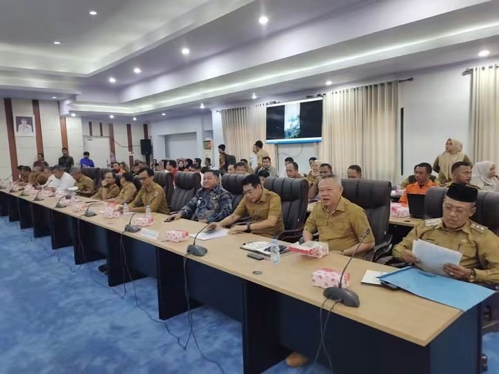 PARIGI MOUTONG HADAPI KARHUTLA DAN BANJIR BANDANG SEKALIGUS